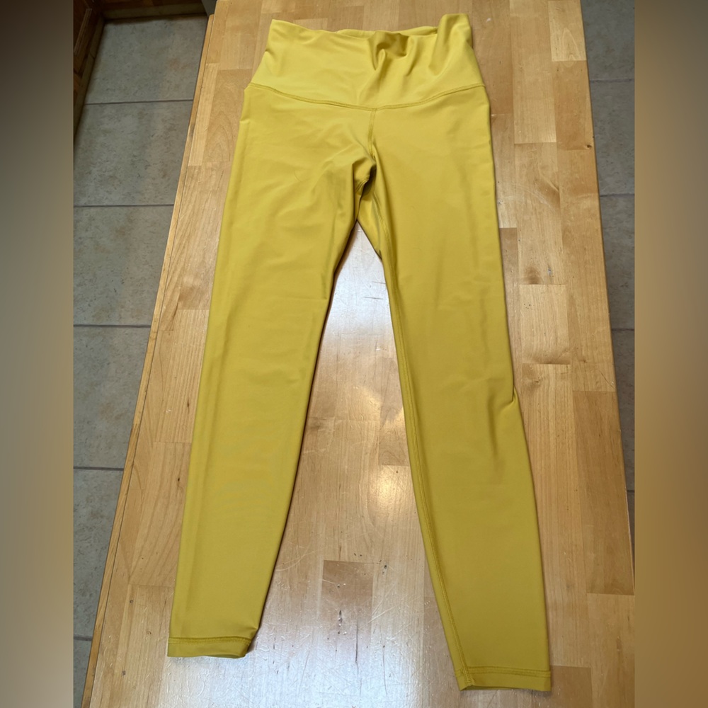 Old Navy Extra High-Waisted PowerSoft Leggings Size Large